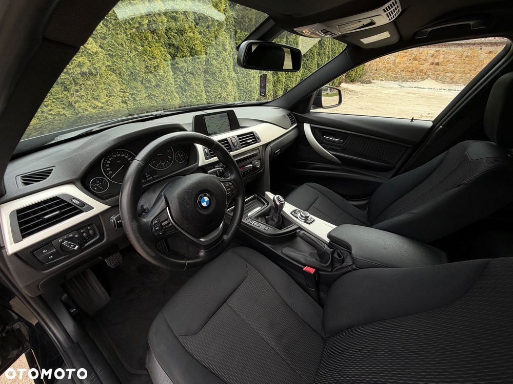BMW Seria 3 316d EU6 - 10