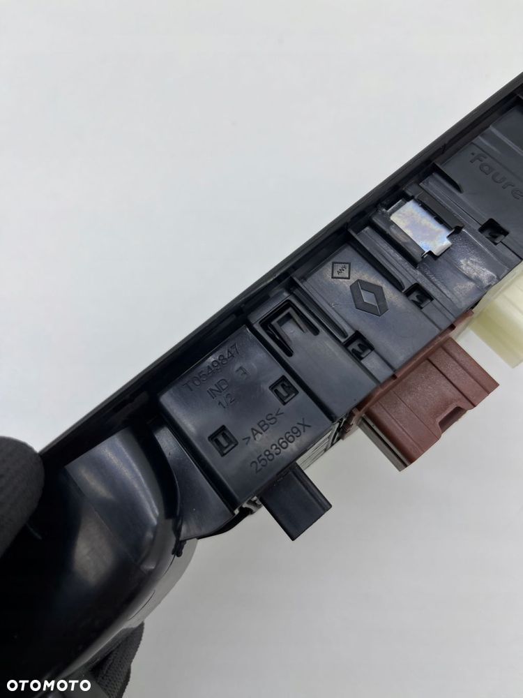 DACIA LOGAN III PANEL PRZEŁĄCZNIK SZYB KIEROWCY 809615044R - 9