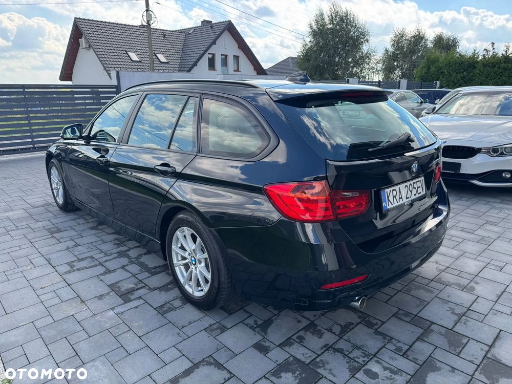 BMW Seria 3 318d Luxury Line - 7