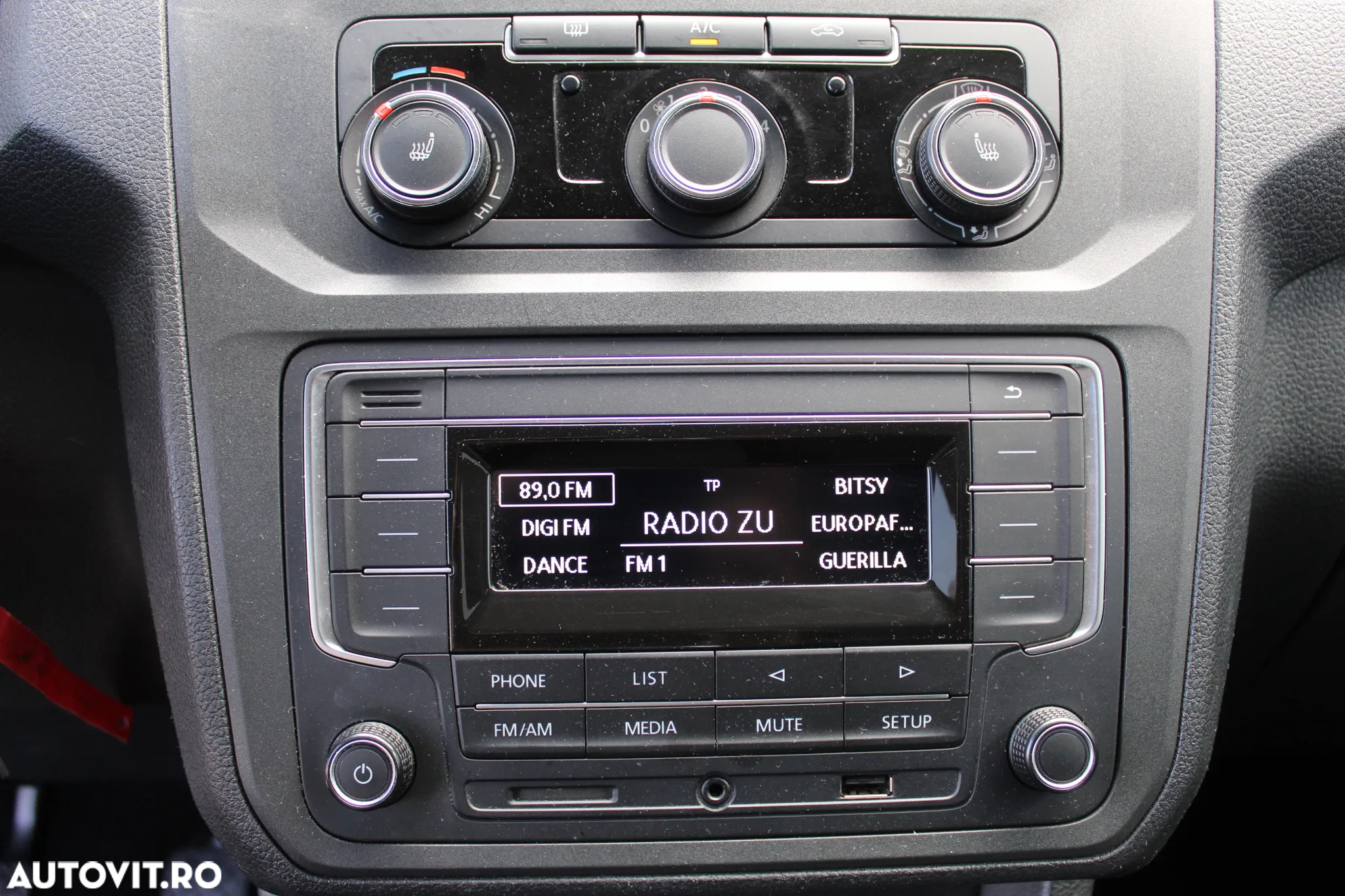 Volkswagen Caddy Combi - 20