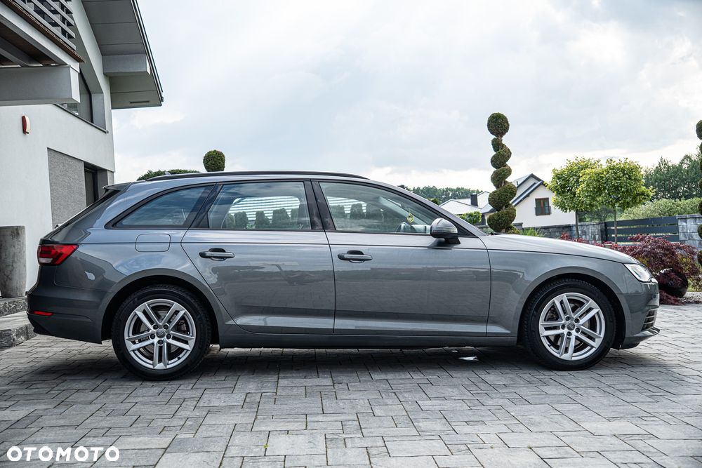 Audi A4 Avant 2.0 TDI S tronic - 2