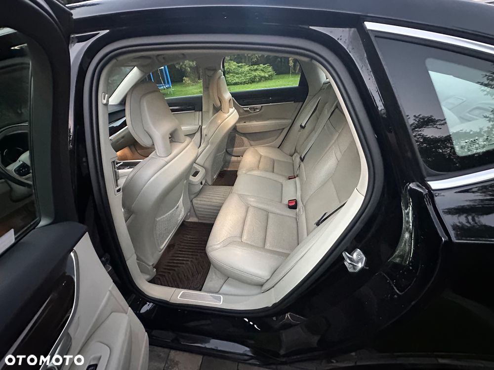 Volvo S90 - 3