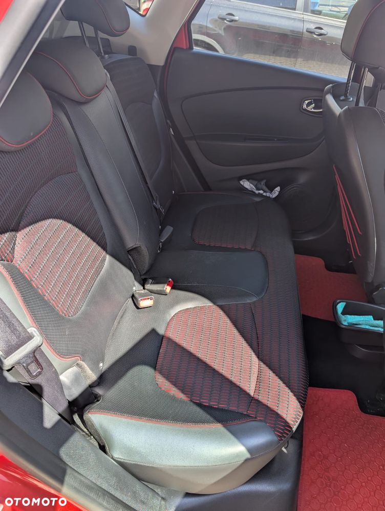 Renault Captur 1.2 TCe Helly Hansen EDC - 5