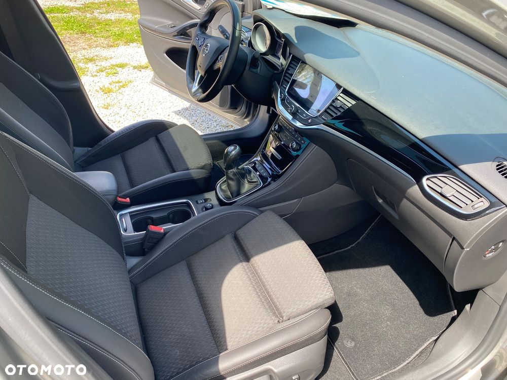 Opel Astra 1.4 Turbo Innovation - 25