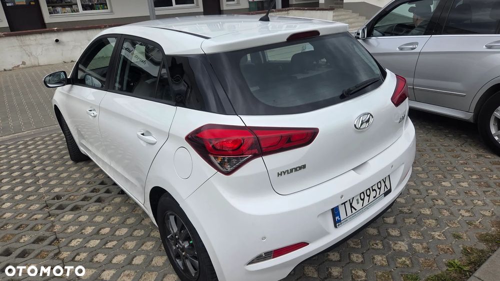 Hyundai i20 1.4 CRDI Comfort - 3