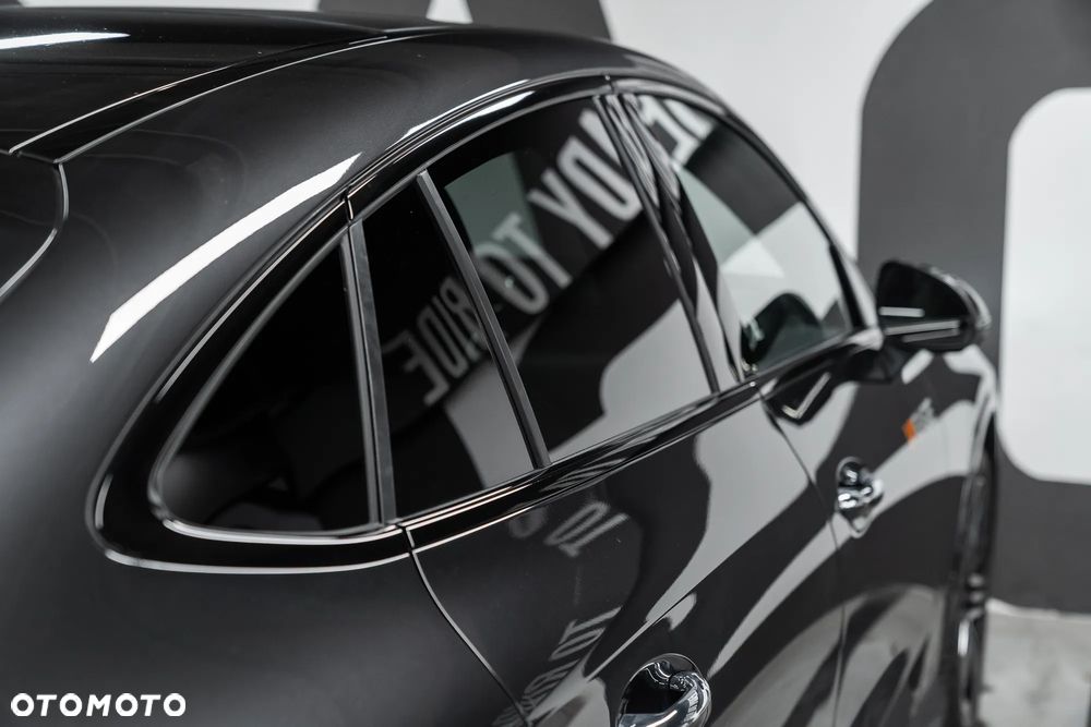 Mercedes-Benz GLC - 18