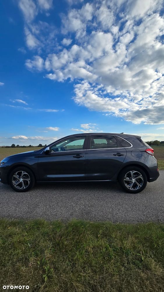Hyundai i30 1.5 DPI Comfort - 8