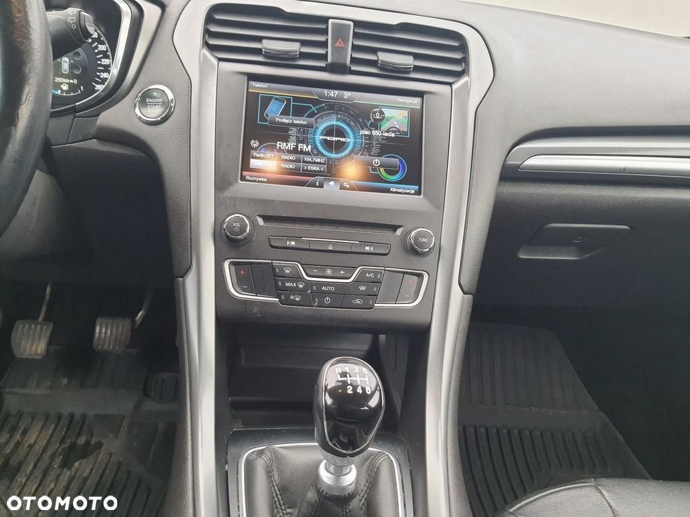 Ford Mondeo 2.0 TDCi Titanium - 22