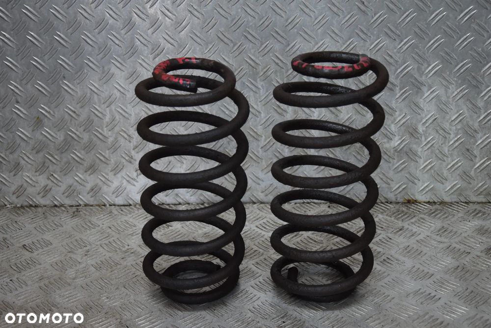 JEEP GRAND CHEROKEE WJ 2.7 CRD SPRĘŻYNA SPRĘŻYNY TYŁ KPL. - 2