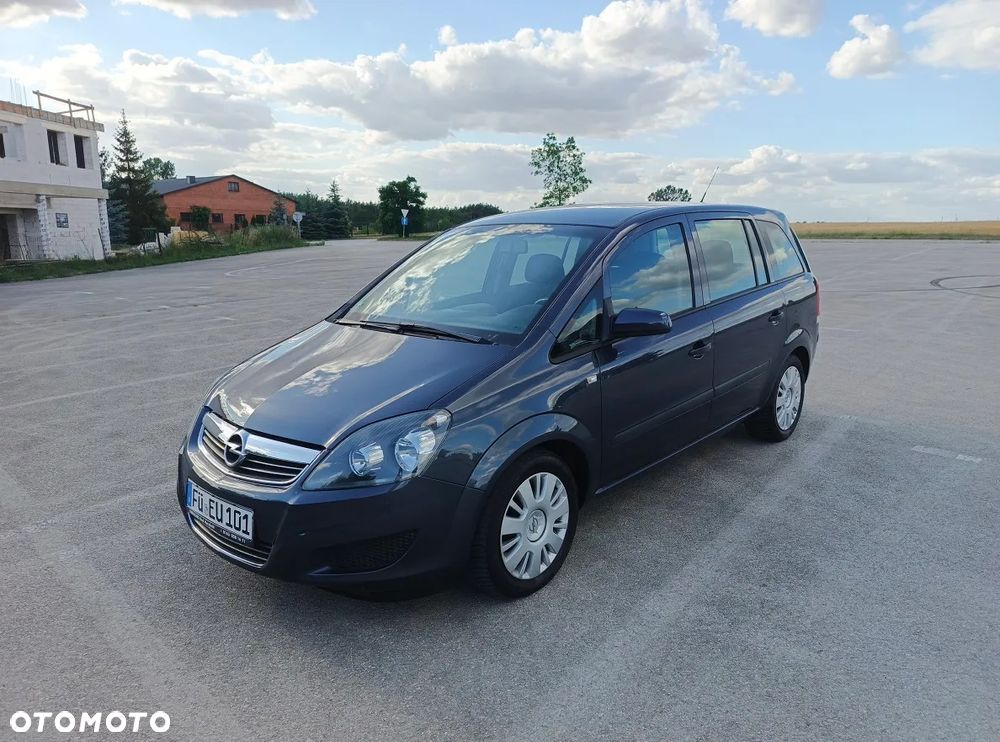 Opel Zafira 1.8 Easytronic Innovation - 2