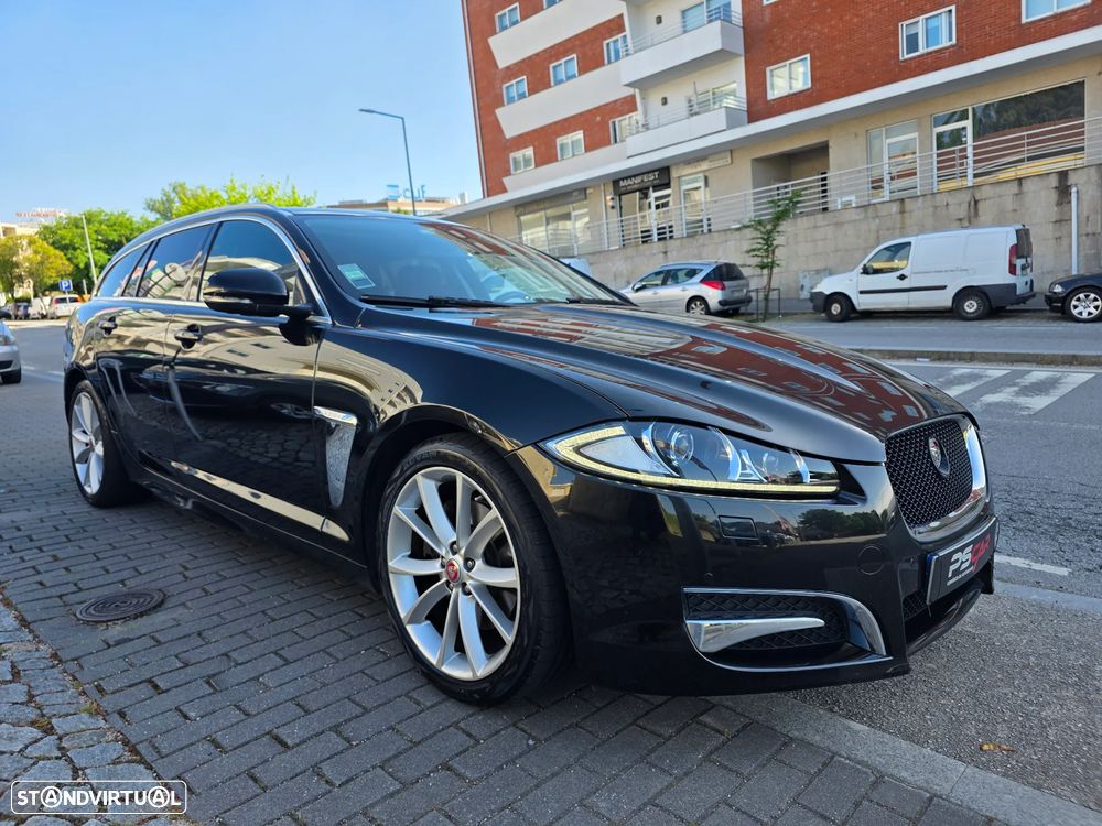 Jaguar XF Sportbrake 2.2 - 4