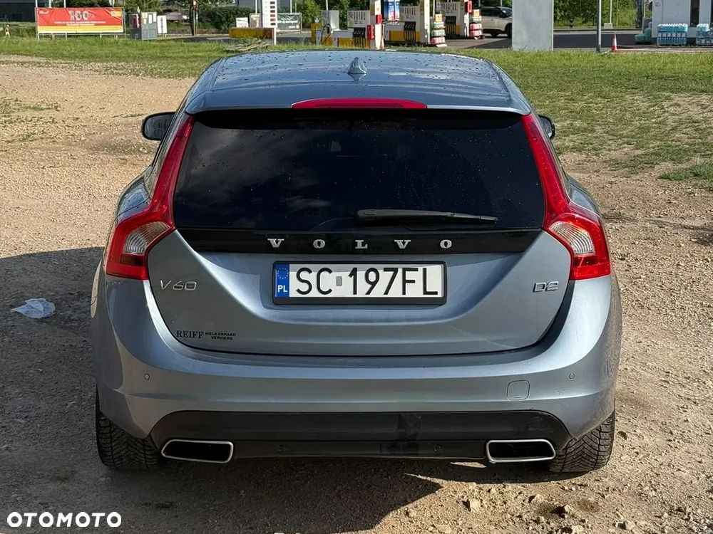 Volvo V60 D2 Drive-E Momentum - 8