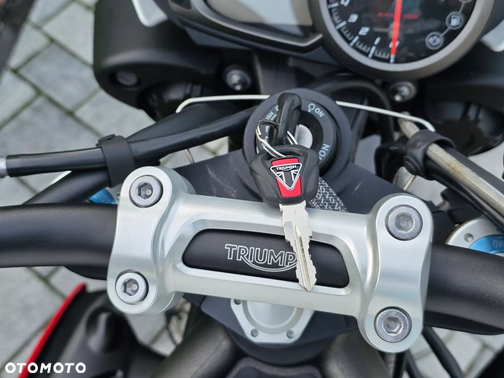 Triumph Speed Triple - 21