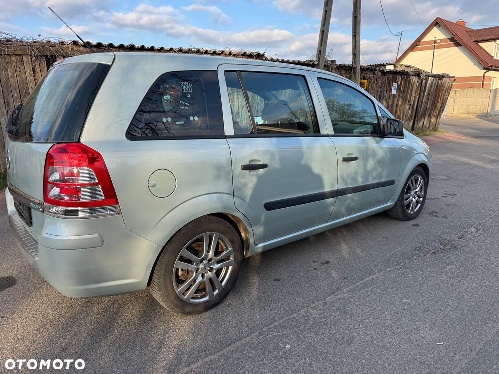 Opel Zafira 1.6 Enjoy - 14