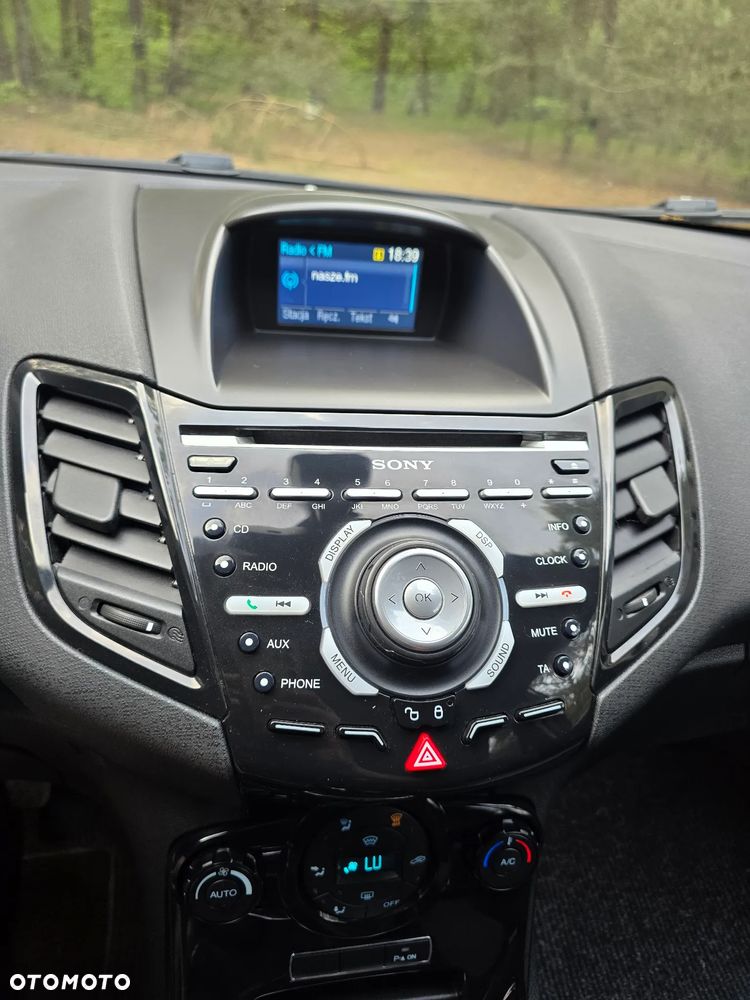 Ford Fiesta 1.25 Titanium - 13