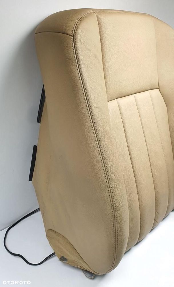 OPARCIE FOTELA LEWY PRZÓD SKÓRA MERCEDES W204 - 3