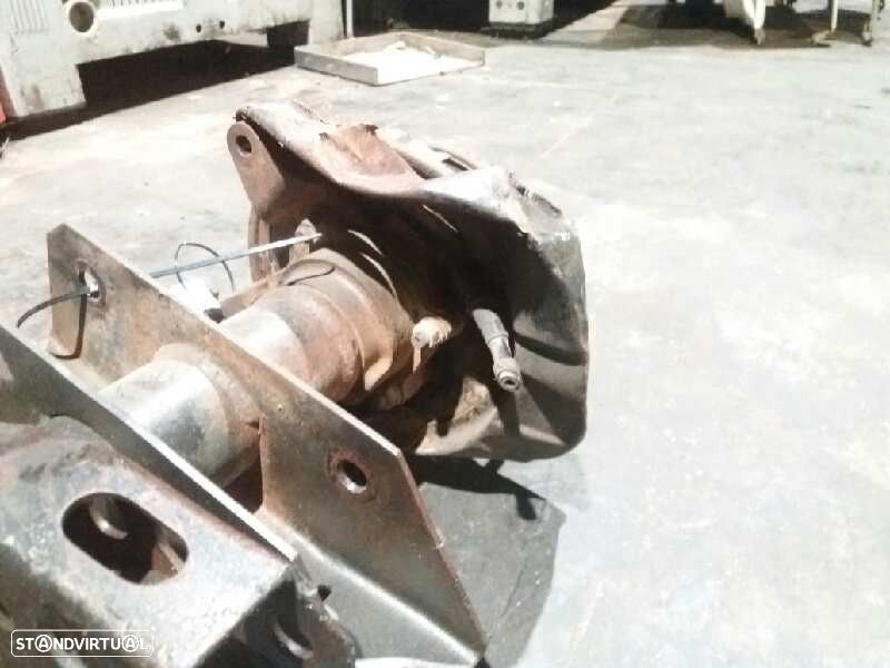 CHARRIOT TRASEIRO MITSUBISHI PAJERO SPORT I 2002 - 2