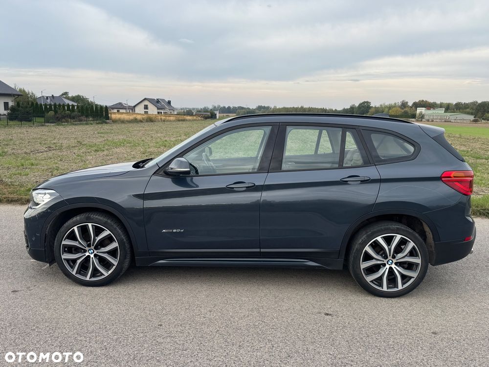 BMW X1 xDrive20d Sport Line - 5