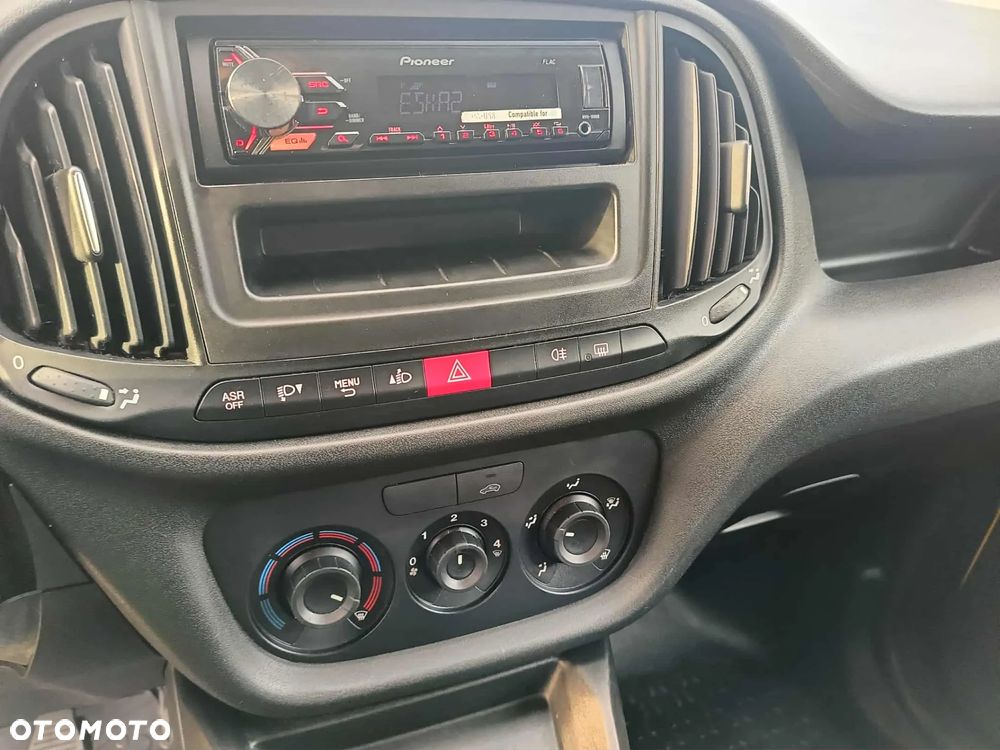 Fiat DOBLO MAXI - 18