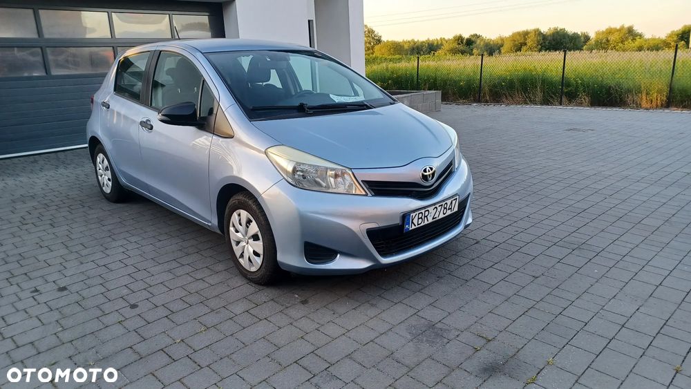 Toyota Yaris - 3