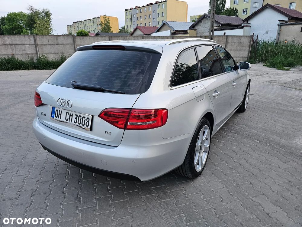 Audi A4 Avant 2.0 TDI - 6
