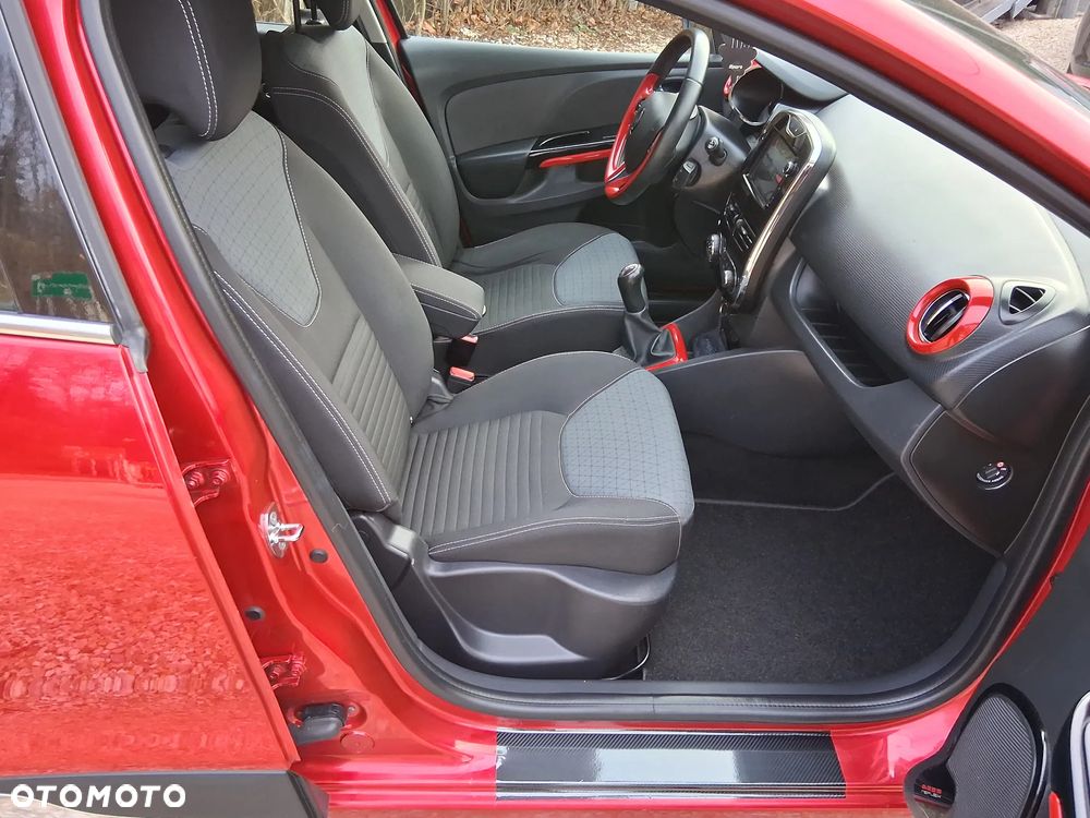 Renault Clio TCe 90 Limited - 10