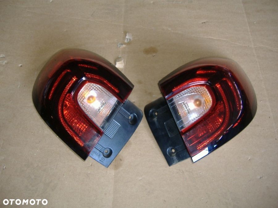 RENAULT CAPTUR lifting LAMPA TYŁ prawa