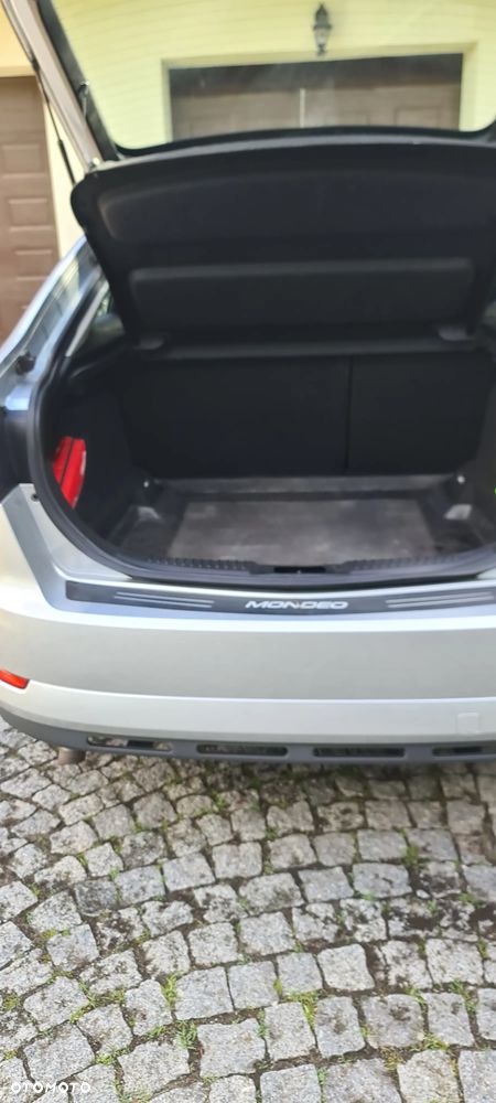 Ford Mondeo 1.8 TDCi Ambiente - 16