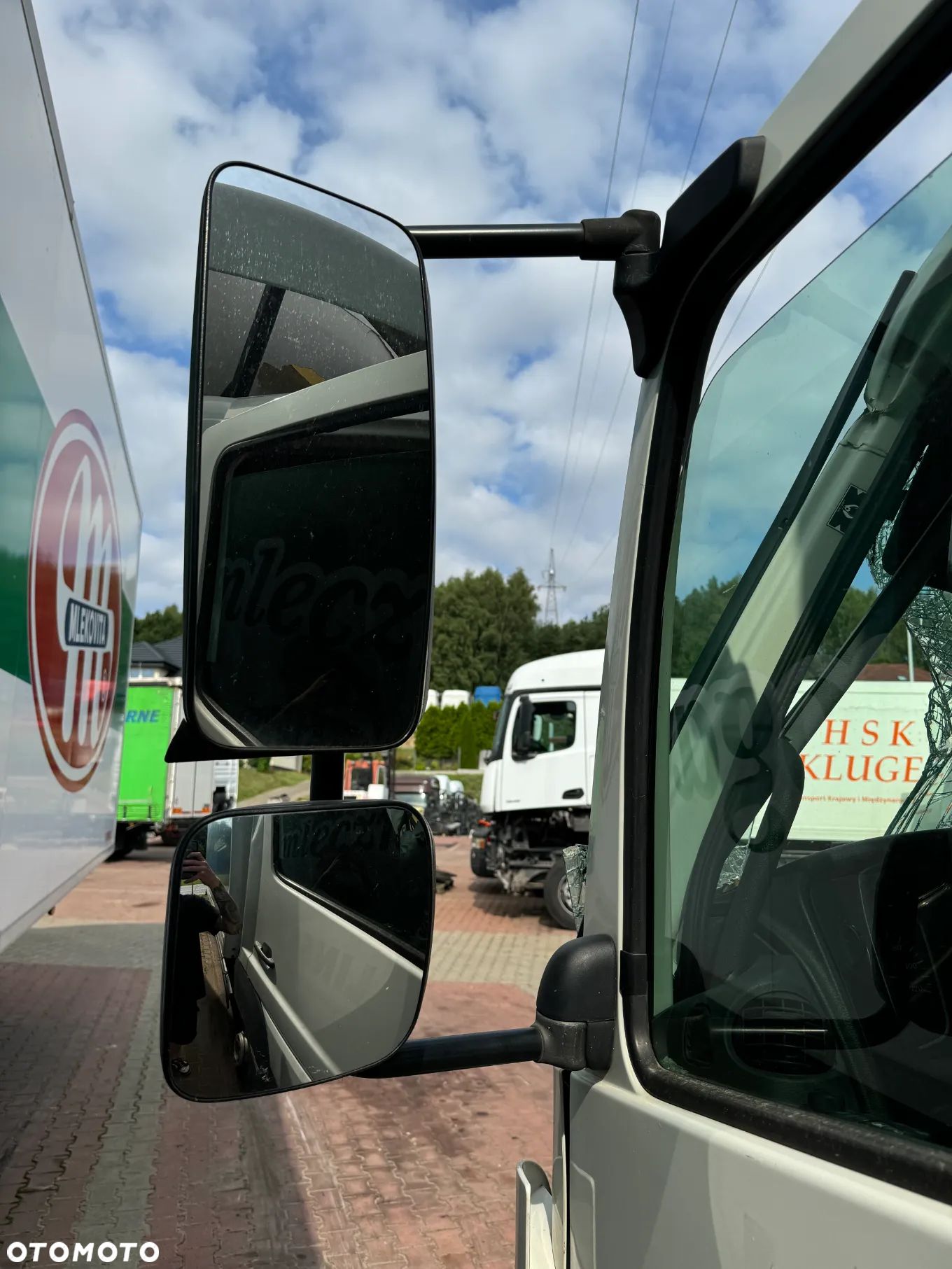 LUSTERKO LEWE MERCEDES AXOR ATEGO III E6 - 1