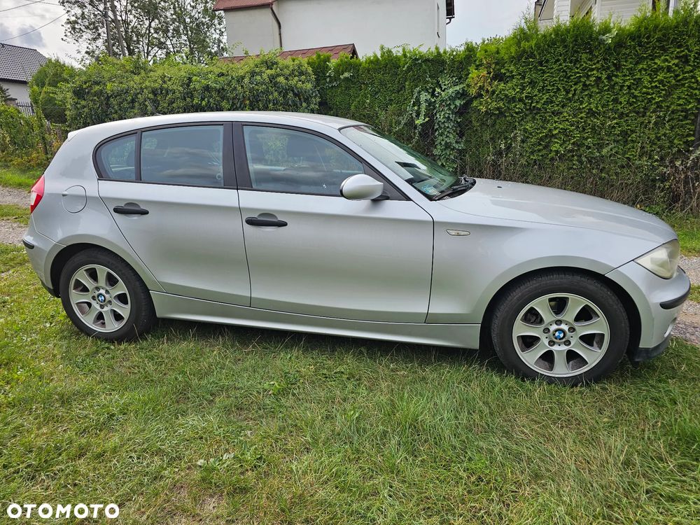 BMW Seria 1 116i - 4