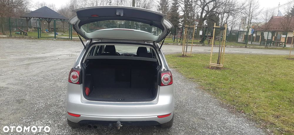 Volkswagen Golf 2.0 TDI DPF Comfortline - 4