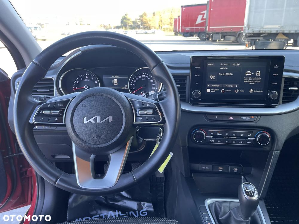 Kia XCeed 1.5 T-GDI M - 14