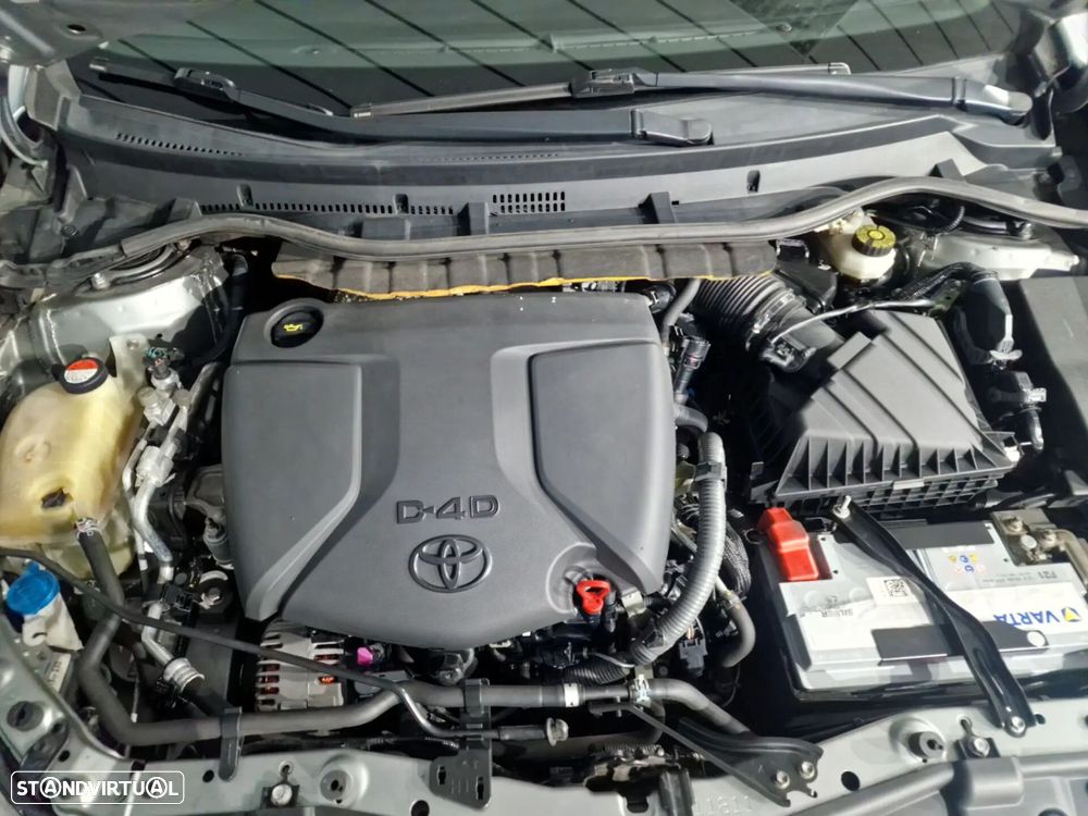 Toyota Auris Touring Sports - 23