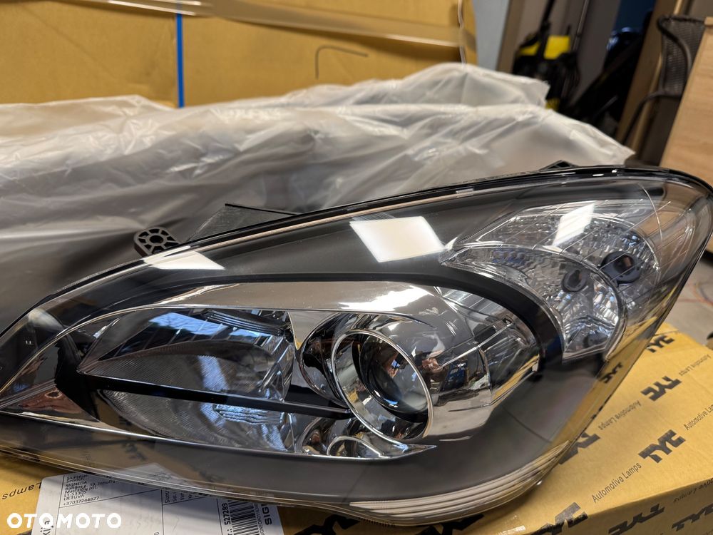 Kia Ceed I lift reflektor przód nowy - 3