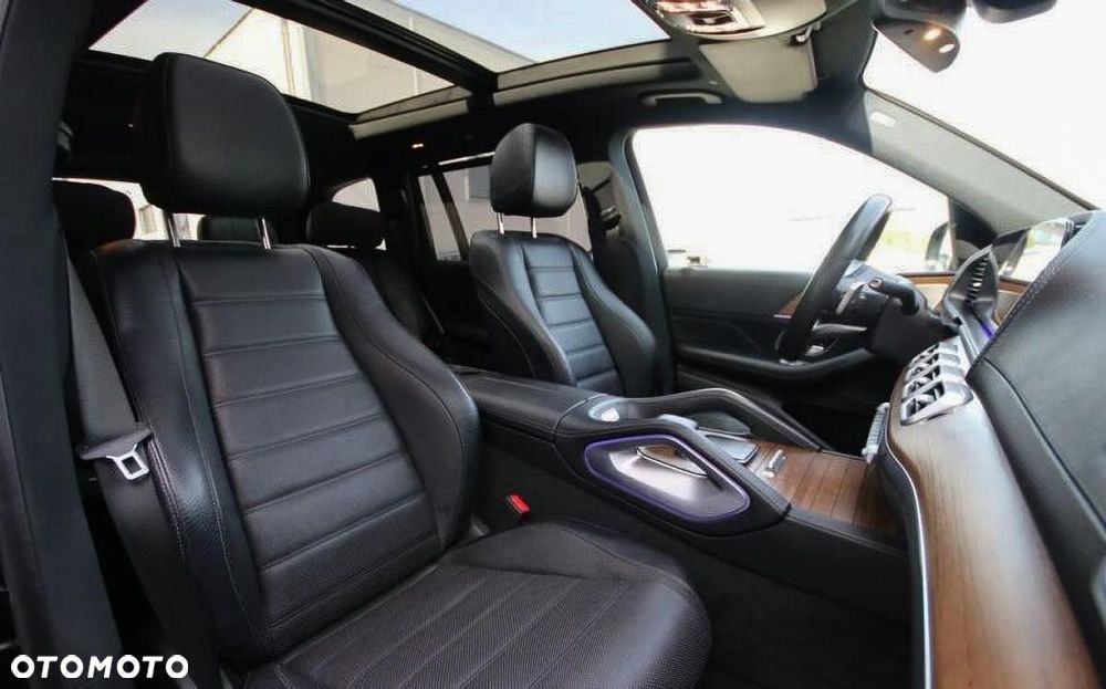 Mercedes-Benz GLS - 14