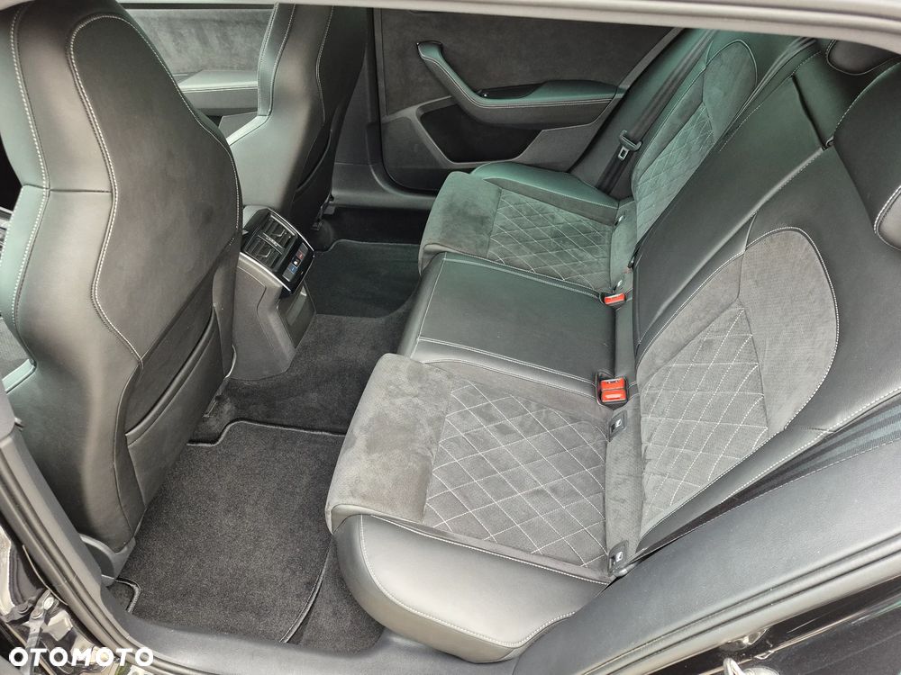 Skoda Superb 2.0 TSI Sportline DSG - 6