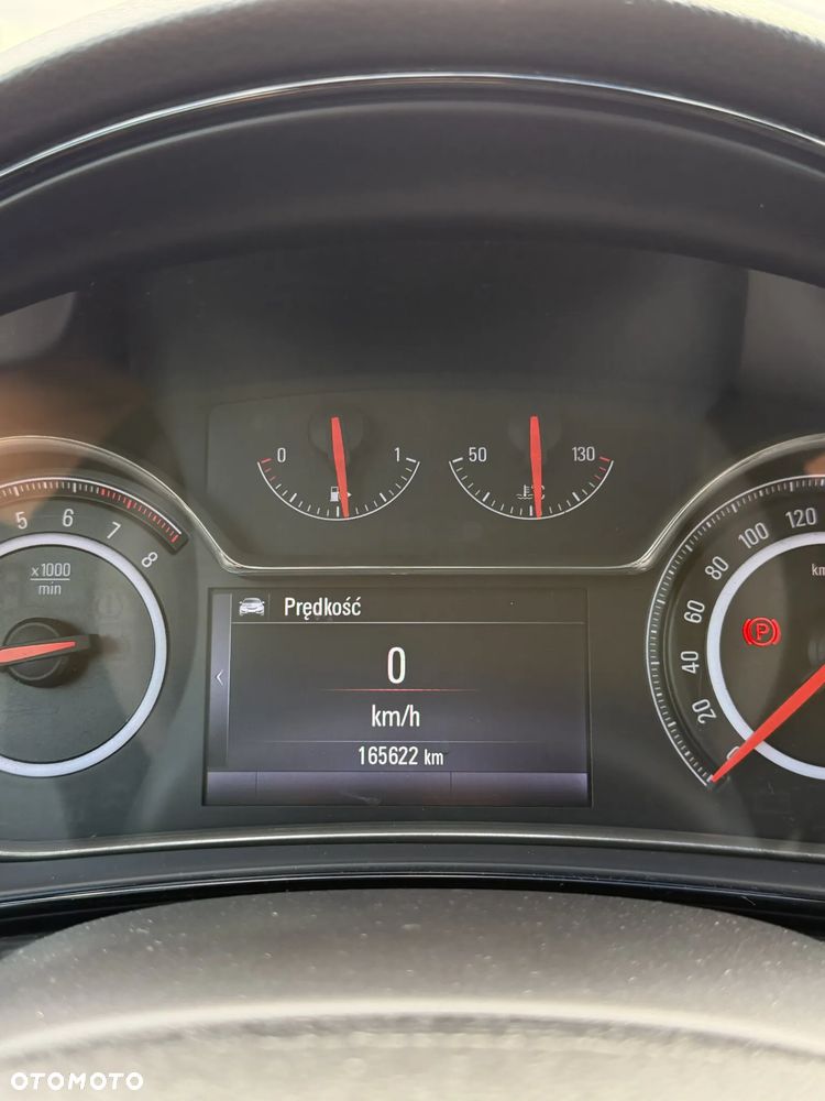 Opel Insignia - 21