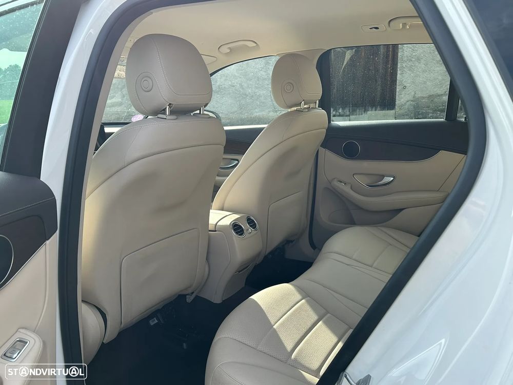 Mercedes-Benz GLC 300 e 4Matic - 10