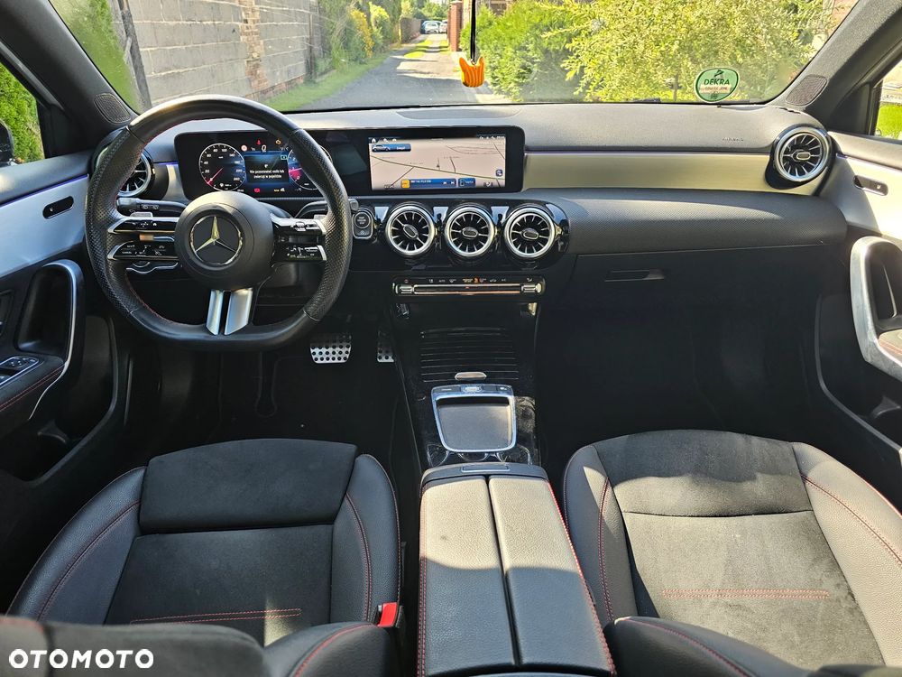 Mercedes-Benz Klasa A 200 AMG Line 7G-DCT - 11