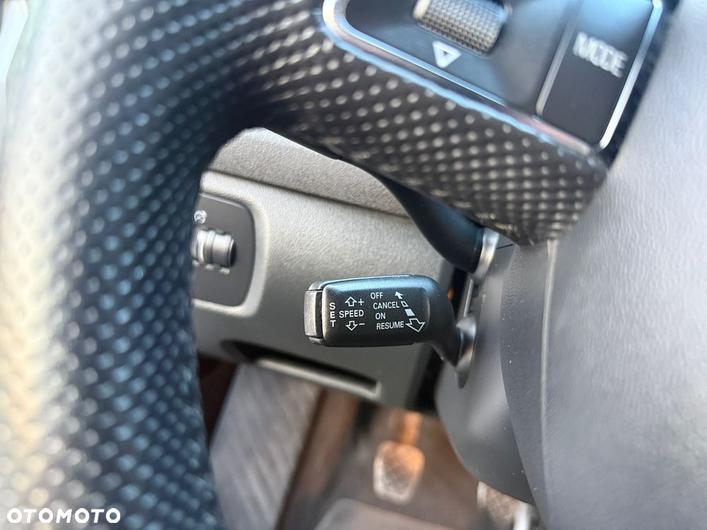 Audi A3 Sportback 2.0 TDI DPF S line Sportpaket (plus) - 19