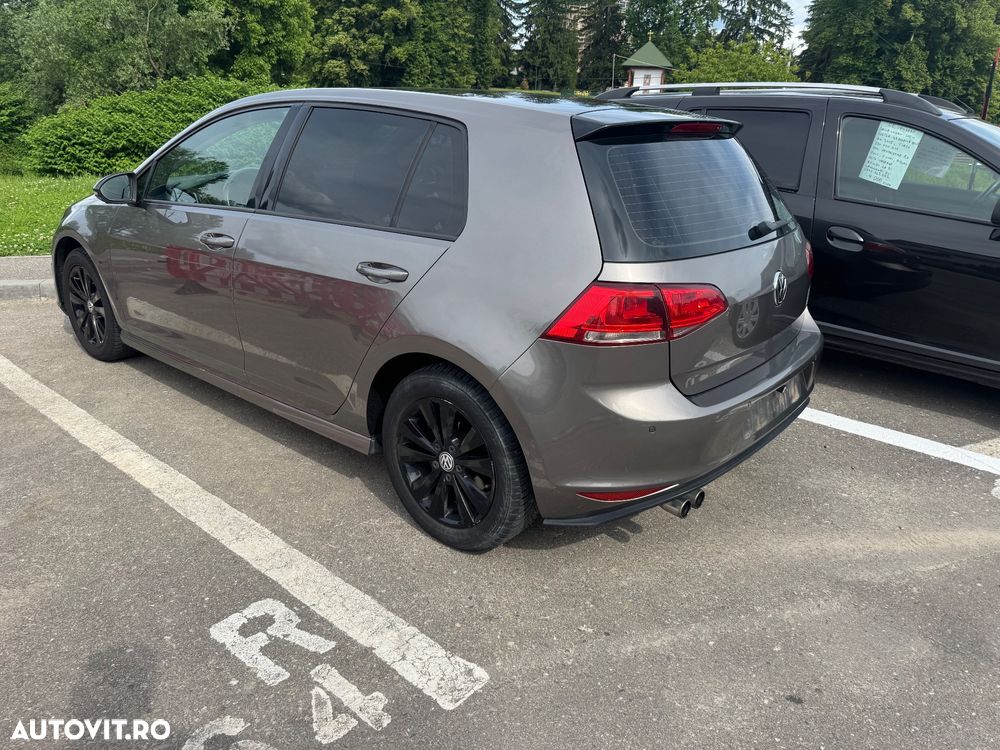 Volkswagen Golf 1.6 TDI DPF DSG BlueMotion Technology Comfortline - 26