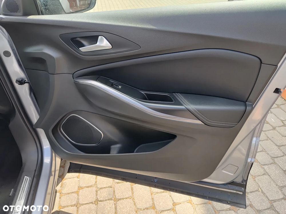 Opel Grandland X - 8