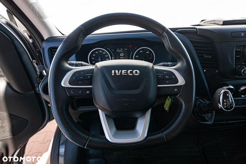 Iveco Daily 35S18 L4H2 Hi-Matic 3.0 180KM - 19
