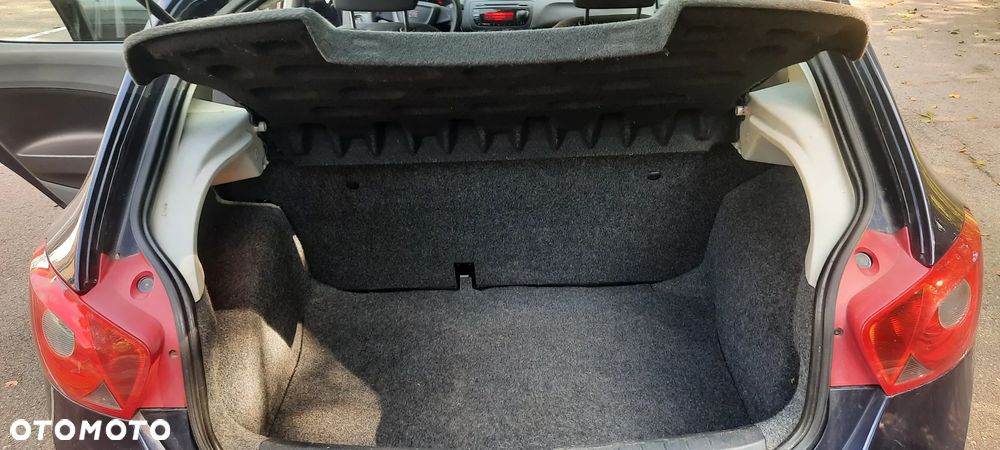 Seat Ibiza 1.2 12V Reference - 17