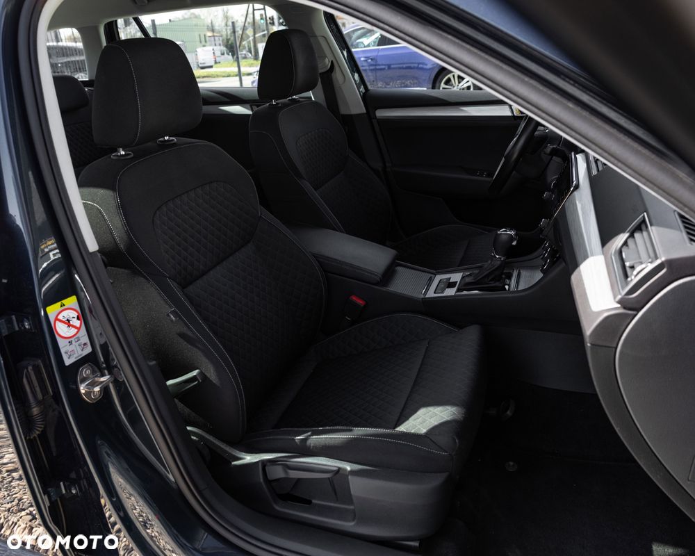 Skoda Superb 2.0 TDI SCR Ambition DSG - 36