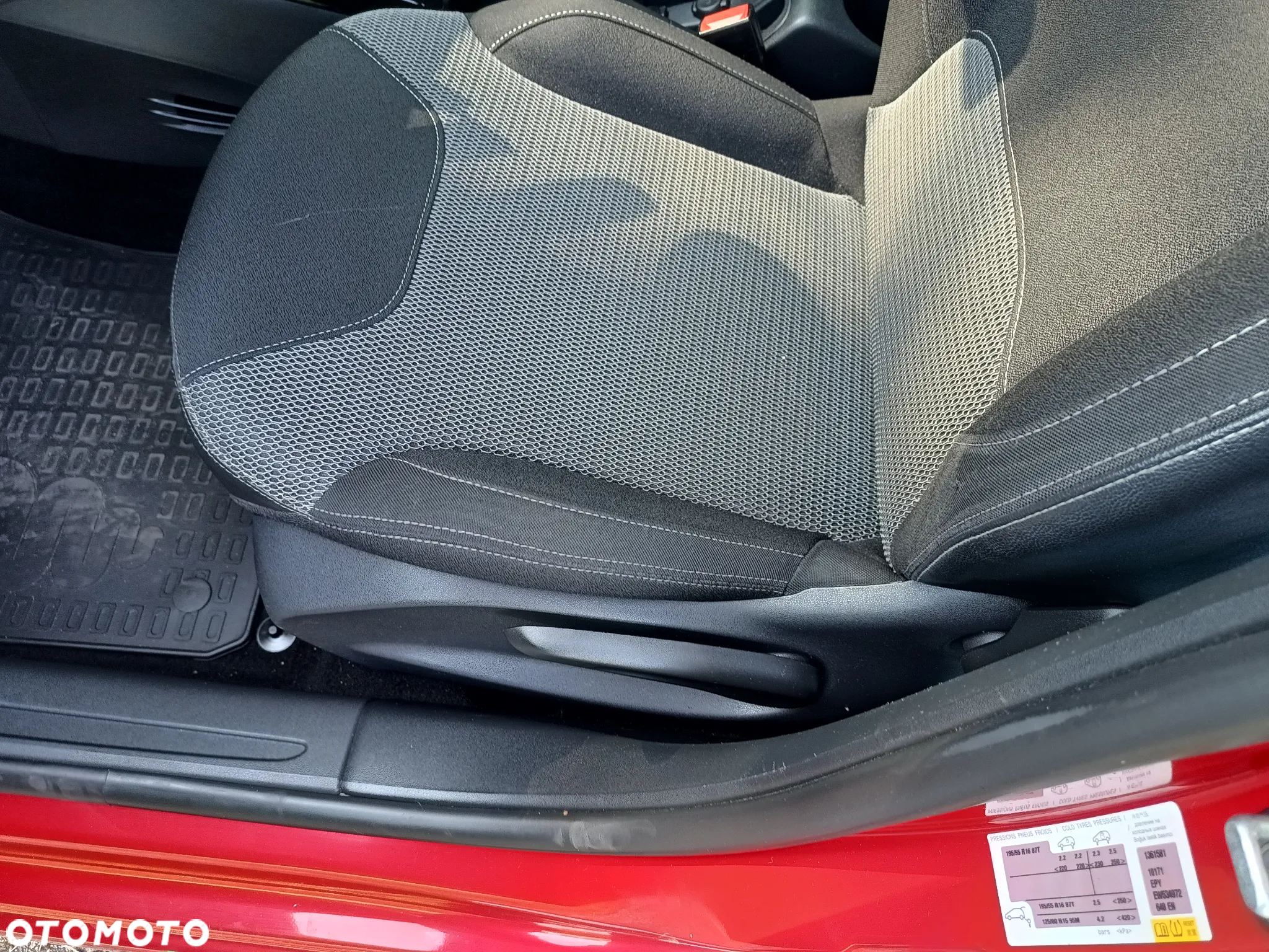 Citroën C3 1.2 PureTech Exclusive - 12