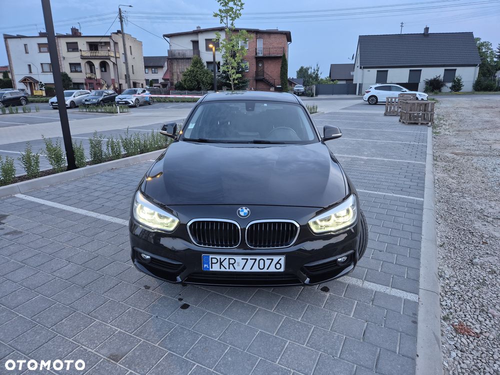 BMW Seria 1 120i GPF Urban Line - 4