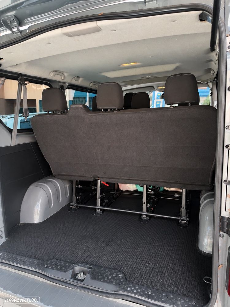 Opel Vivaro — fotografia 6