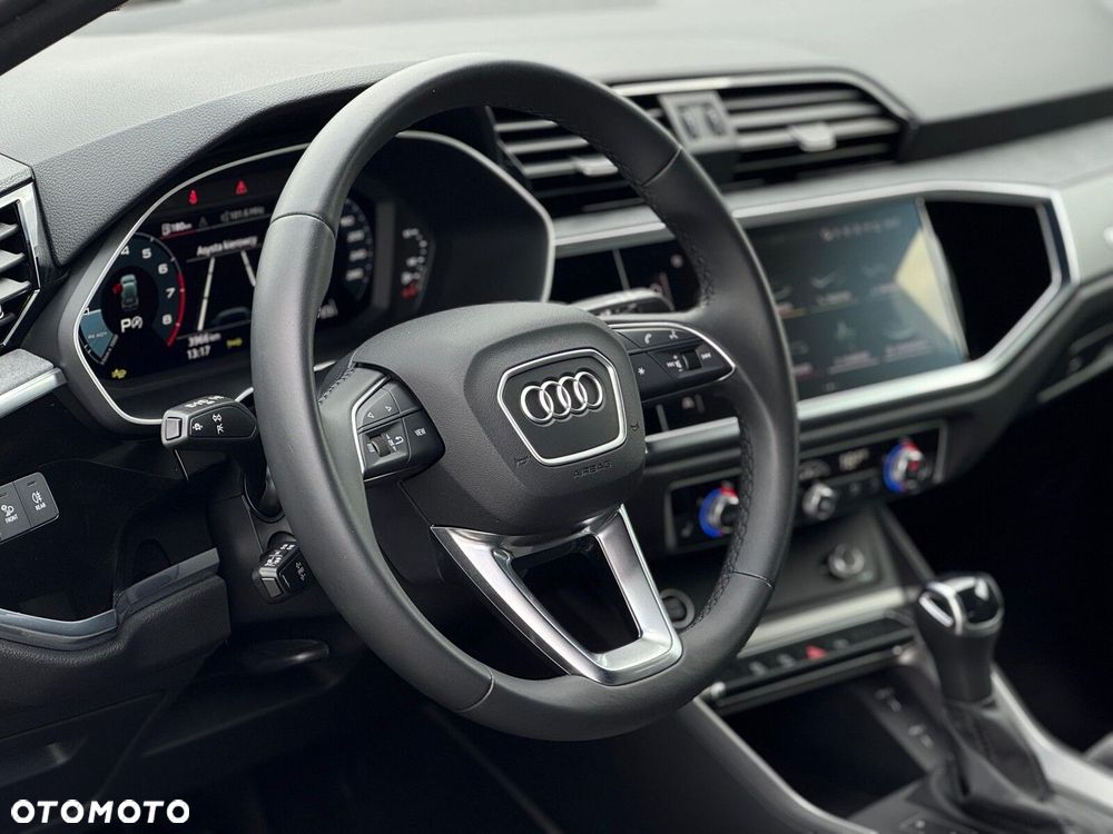 Audi Q3 - 11
