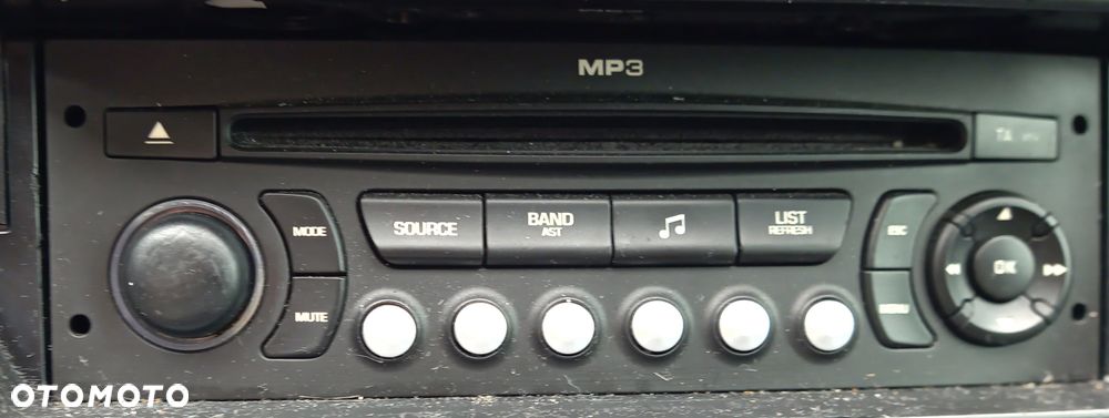 Citroen C4 Picasso I radio MP3 - 1